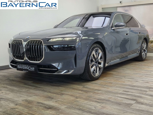 BMW 740