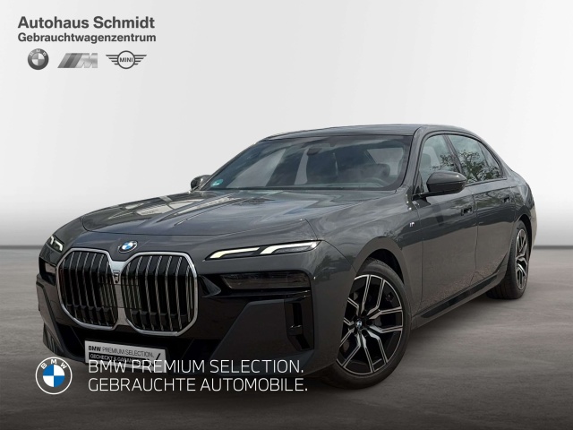 BMW 740