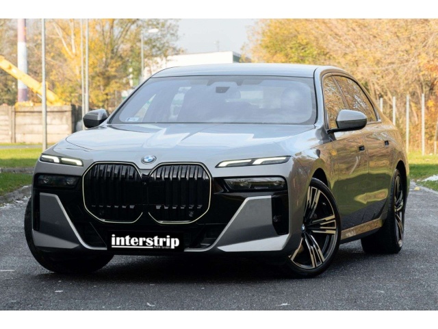 BMW 740