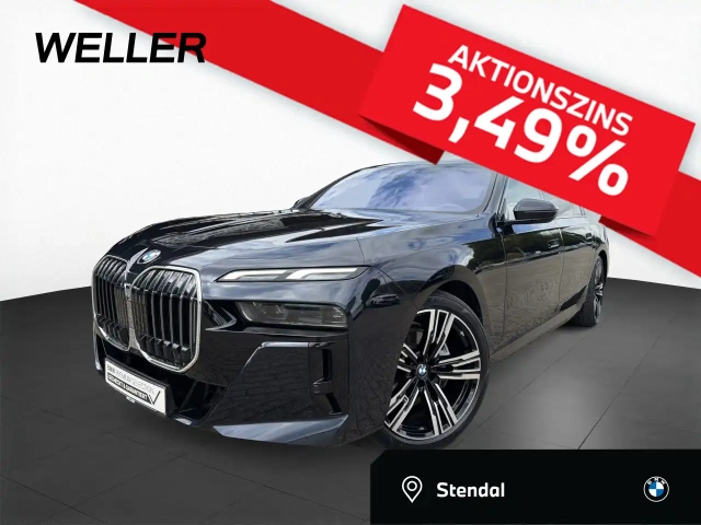 BMW 740