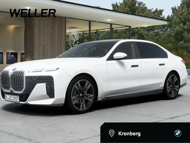 BMW 740