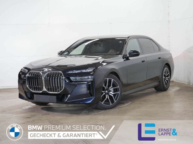 BMW 740