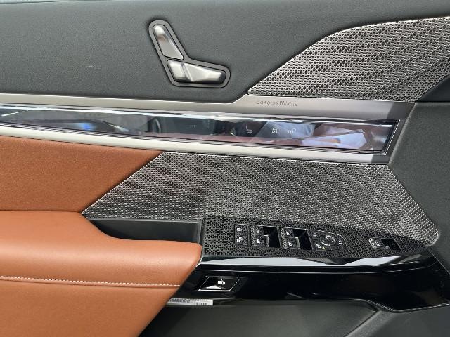 BMW 740