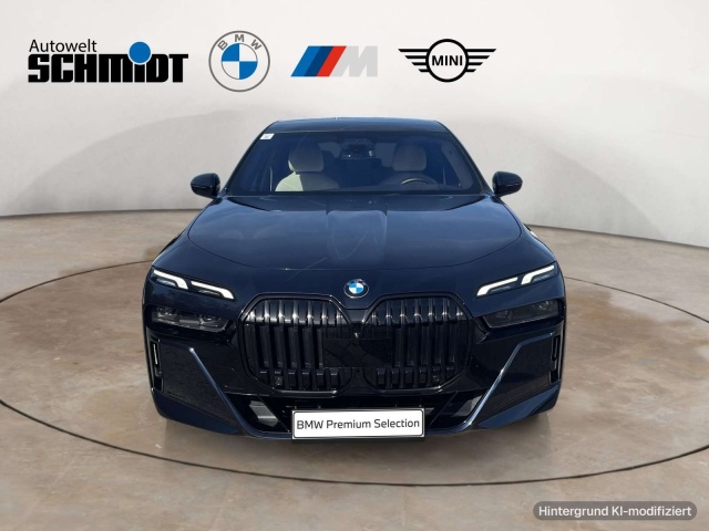 BMW 740