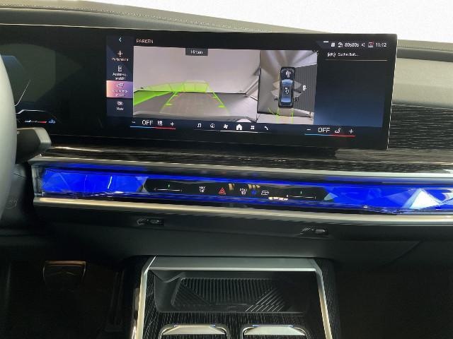 BMW 740