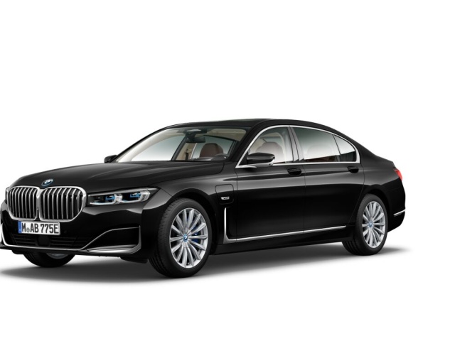 BMW 745