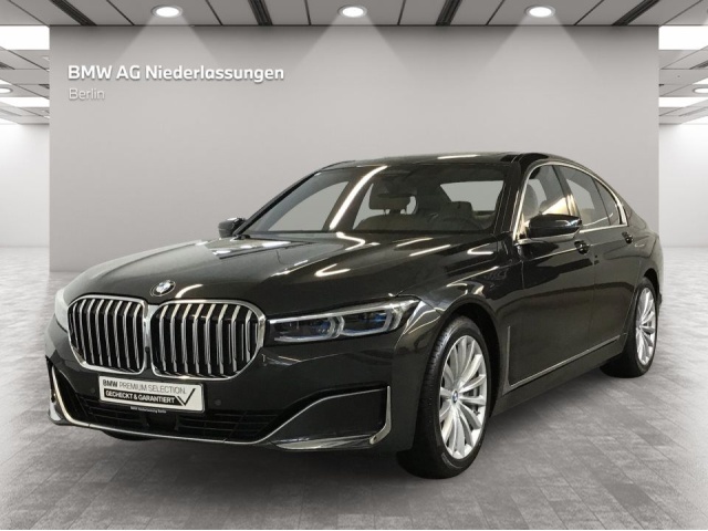 BMW 750