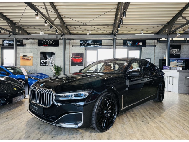 BMW 750
