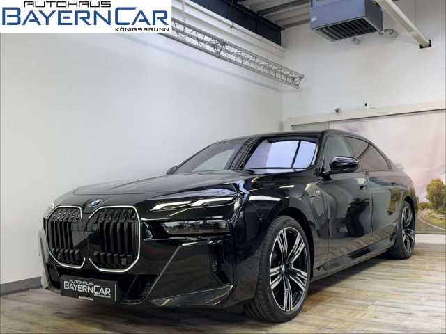 BMW 750