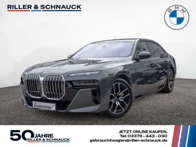 BMW 750