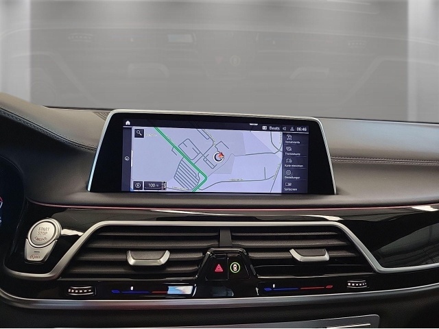 BMW 750