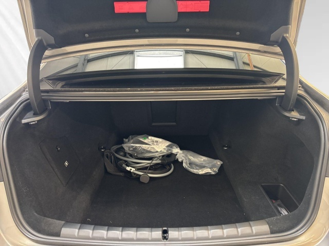 BMW 750