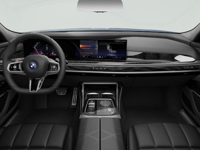 BMW 750