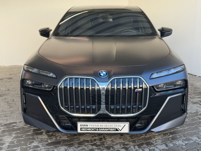 BMW 760