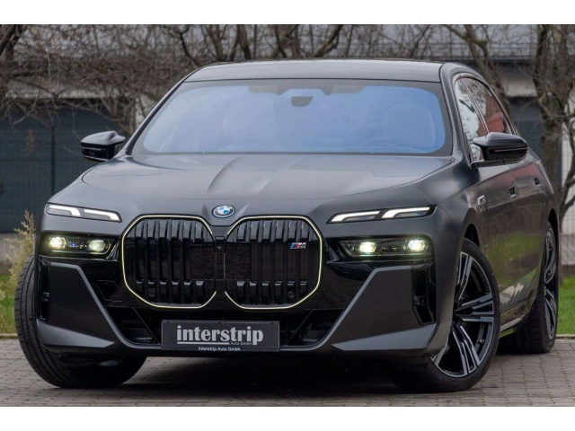 BMW 760