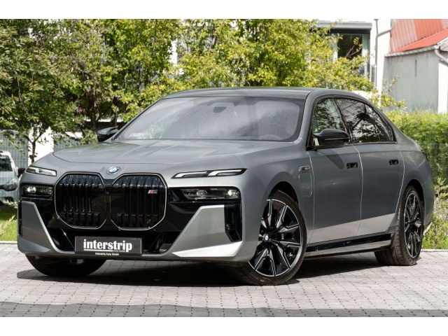 BMW 760