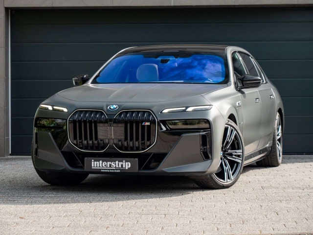 BMW 760