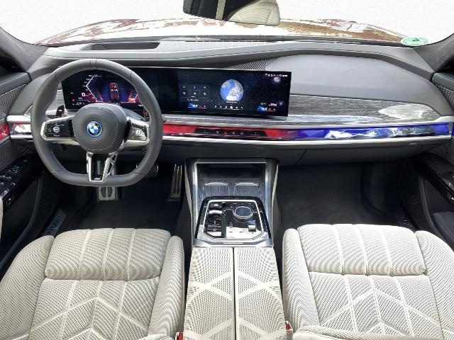 BMW 760