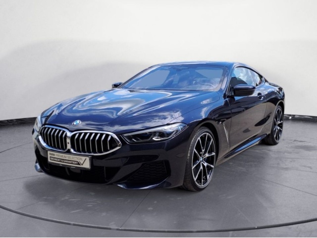 BMW 840