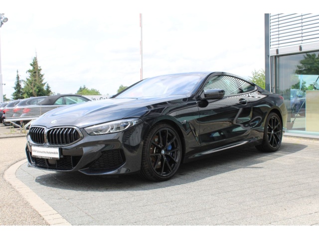 BMW 840