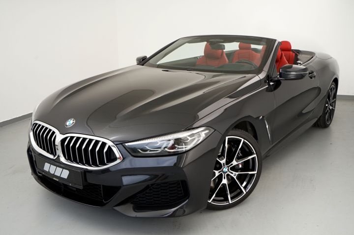 BMW 840