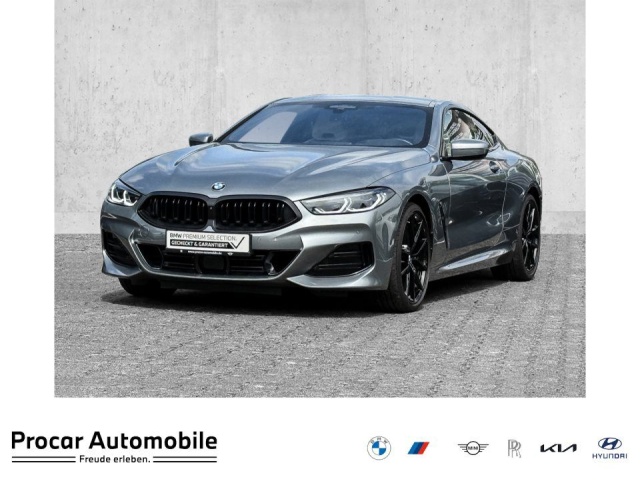 BMW 840