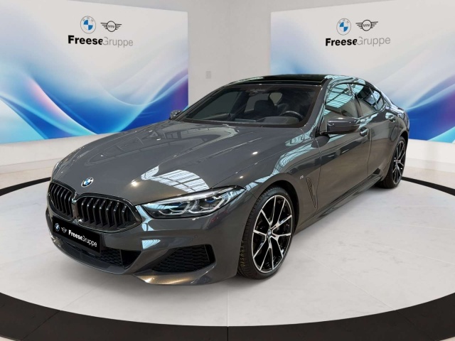 BMW 840