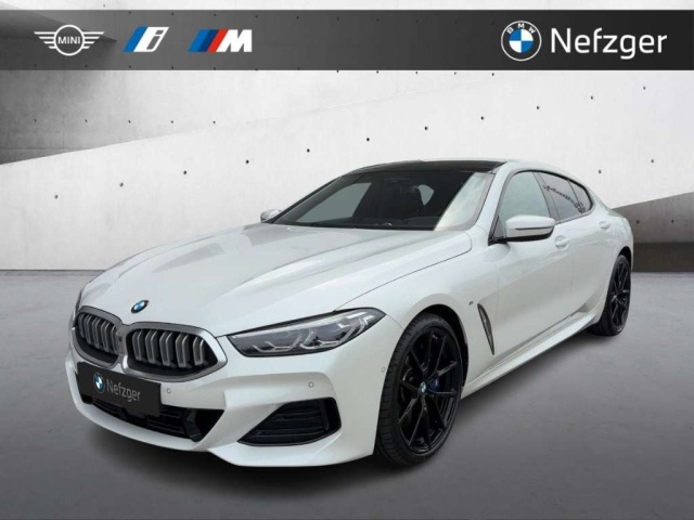 BMW 840