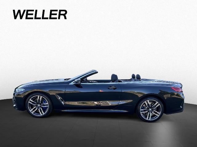 BMW 840