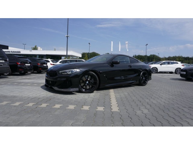 BMW 850