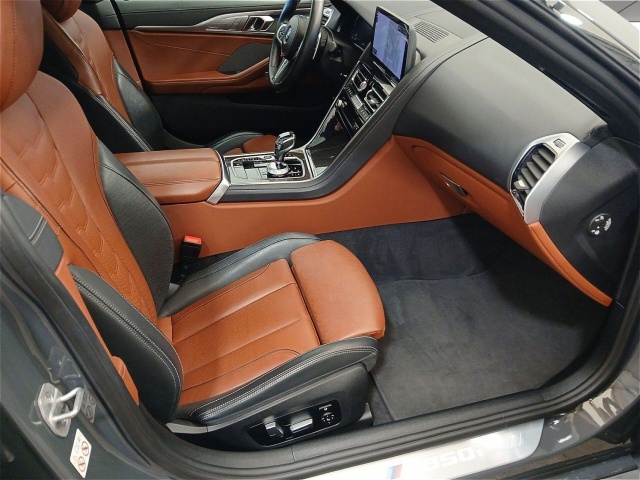 BMW 850