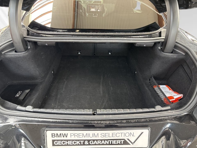 BMW 850