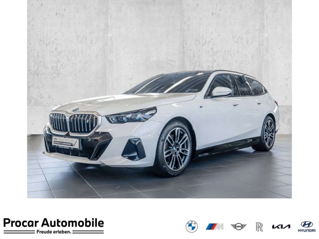 BMW i5