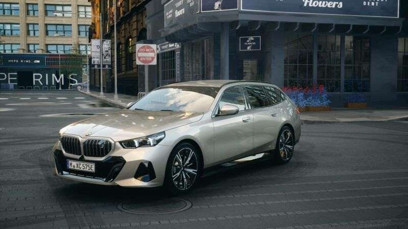 BMW i5