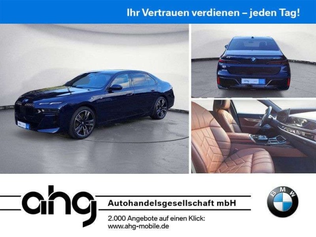 BMW i7