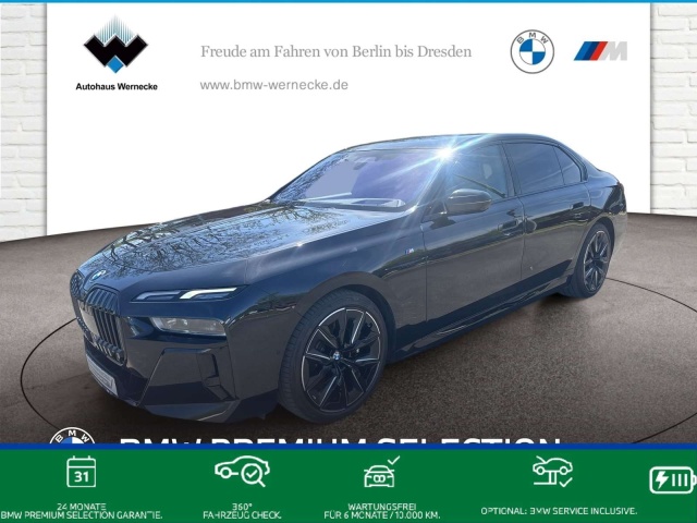 BMW i7