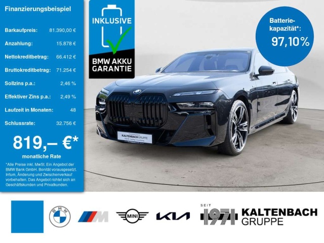 BMW i7