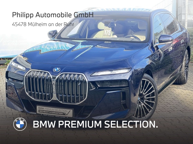 BMW i7