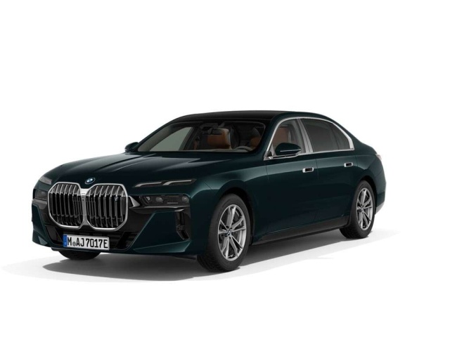 BMW i7