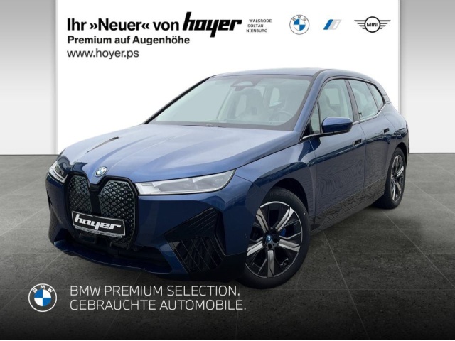 BMW iX