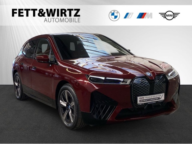 BMW iX