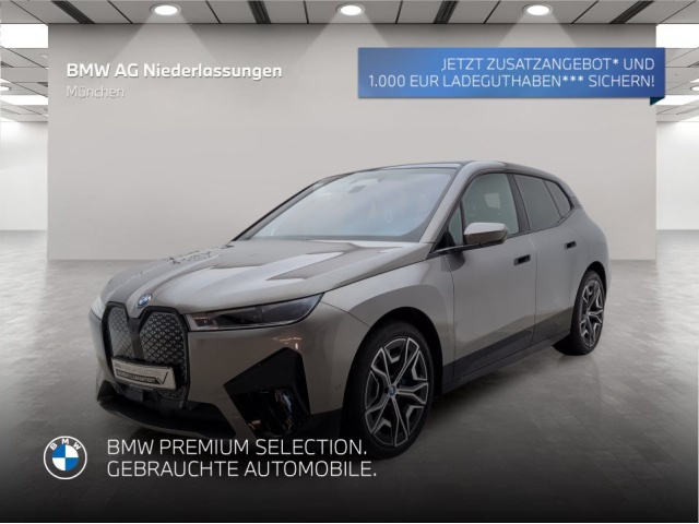 BMW iX