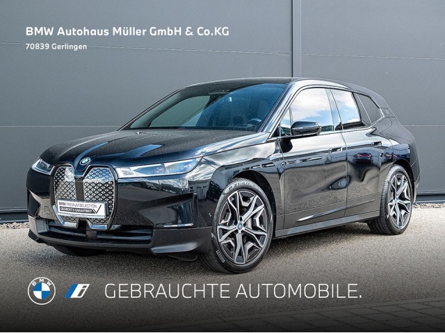 BMW iX
