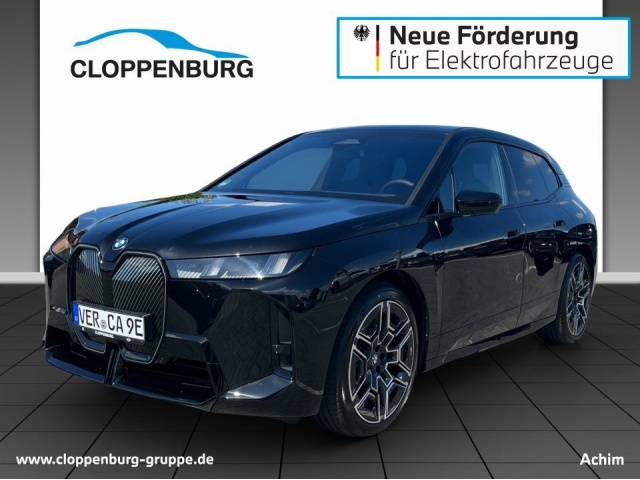 BMW iX
