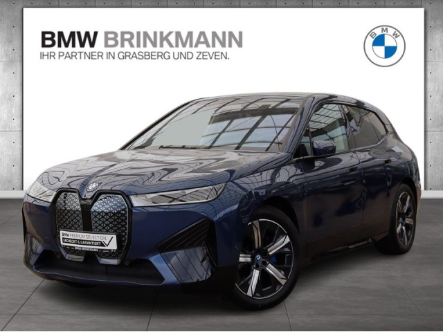 BMW iX