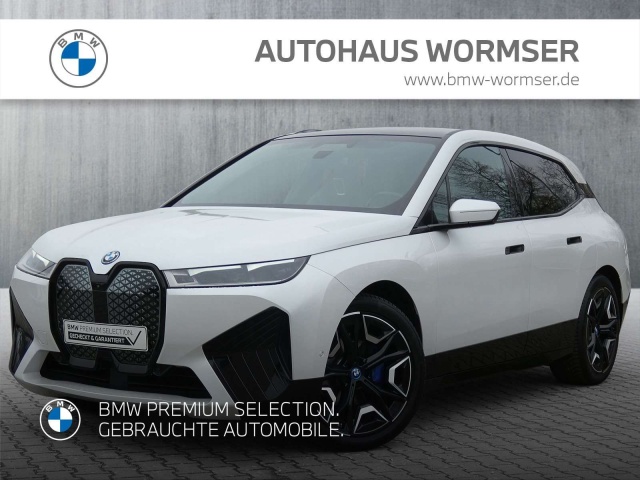 BMW iX