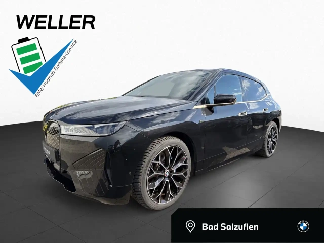 BMW iX