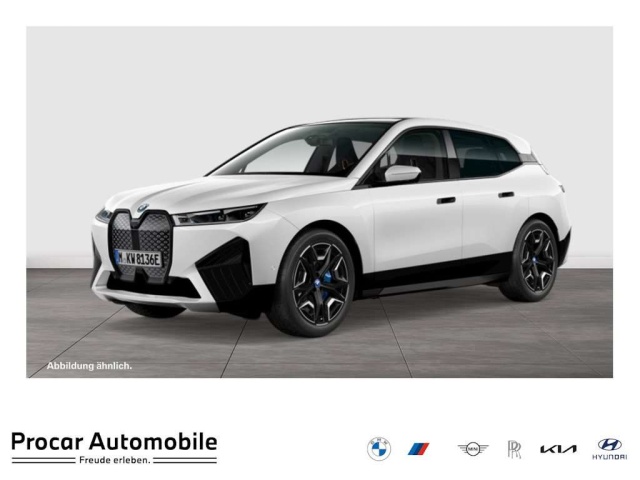 BMW iX