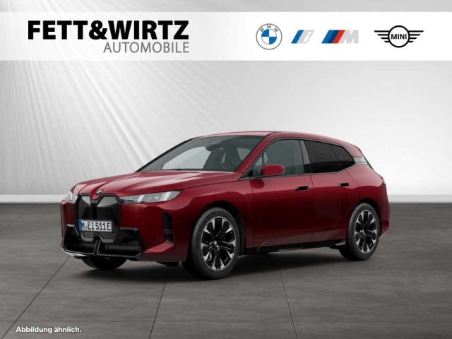 BMW iX