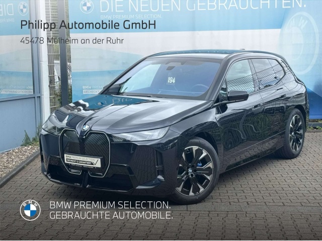 BMW iX